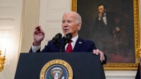 Tổng thống Biden ký gói viện trợ 61 tỷ USD cho Ukraine và kế hoạch cấm TikTok