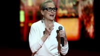 Meryl Streep khóc khi nhận giải Cành cọ vàng danh dự tại LHP Cannes 2024