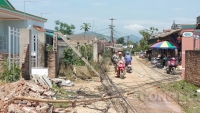 Phú Thọ: 1 người chết, hơn 2.500 ngôi nhà, trường học bị tốc mái, hư hỏng, do giông lốc gây ra