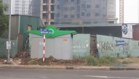 Hà Nội: Nhiều nhà vệ sinh công cộng bỏ hoang