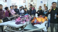Bắc Ninh: Sập lan can trường tiểu học, 16 trẻ nhập viện
