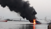 Thủ tướng chỉ đạo khẩn trương xử lý sự cố cháy tàu chở dầu tại Hải Phòng