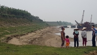 Người dân xã Sông Lô bất an trước tình trạng khai thác cát rầm rộ