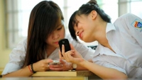 Vì sao Sở GD-ĐT Hà Nội quy định sử dụng điện thoại, mạng xã hội với học sinh?