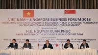 Thủ tướng Nguyễn Xuân Phúc dự Diễn đàn Kinh doanh Việt Nam-Singapore
