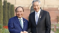 Thủ tướng kết thúc tốt đẹp chuyến thăm chính thức Singapore và dự Hội nghị Cấp cao ASEAN 32