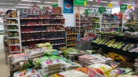 Quyết tâm chen chân vào siêu thị ngoại, hàng Việt cần đột phá gì?