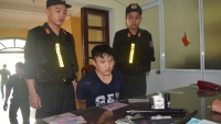 Thừa Thiên – Huế: Bắt đối tượng tàng trữ ma túy mang theo vũ khí nóng 
