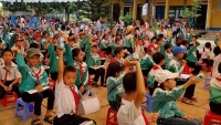 FrieslandCampina Việt Nam tặng hơn 16.000 ly sữa cho trẻ em nhân Ngày sữa Thế giới 2018