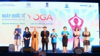 8.000 người tham gia đồng diễn trong chuỗi sự kiện Ngày Quốc tế Yoga Lần thứ 4