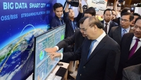 Thủ tướng Nguyễn Xuân Phúc dự Diễn đàn cấp cao và Triển lãm quốc tế về công nghiệp 4.0
