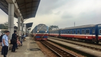 Nhiều chuyến tàu tuyến Hà Nội - Lào Cai bị dừng do mưa lũ