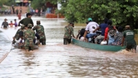 Thủ tướng gửi điện thăm hỏi về tình hình mưa lũ ở Campuchia