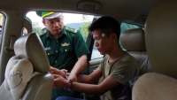 Hà Tĩnh: Bắt đối tượng vận chuyển 3.000 viên ma túy tổng hợp từ Lào vào Việt Nam	