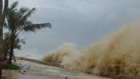 Áp thấp nhiệt đới có khả năng mạnh thành bão, đổ bộ vào nước ta