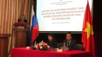Phó Chủ tịch nước gặp gỡ Đại sứ quán và cộng đồng người Việt tại LB Nga