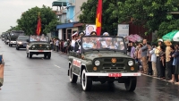 Hàng nghìn người đội mưa đón linh cữu Chủ tịch nước Trần Đại Quang về quê nhà