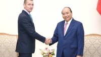 Thủ tướng Nguyễn Xuân Phúc tiếp một số doanh nghiệp nước ngoài