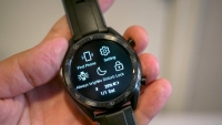 Huawei ra mắt đồng hồ thông minh Watch GT chạy LightOS