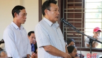Hà Tĩnh: 2 cán bộ thôn lãnh 48 tháng tù vì chiếm đoạt tiền đền bù của dân