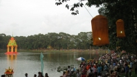 Nhiều hoạt động văn hóa, văn nghệ, thể thao đặc sắc tại Lễ hội Ok Om Bok của đồng bào Khmer Nam Bộ