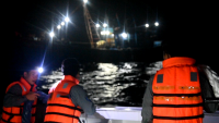 Quảng Trị: Cứu nạn 9 ngư dân và 2 tàu cá bị hỏng máy trên biển