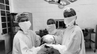 Phẫu thuật thành công u xơ tử cung to bằng thai nhi 9 tháng