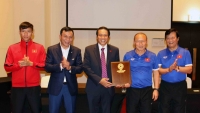 Asian Cup 2019: Thầy trò HLV Park Hang-seo nhận niềm động viên lớn từ Đại sứ Việt Nam tại UAE