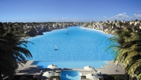Những bể bơi lớn nhất thế giới có diện tích ngang với sân bay nhỏ