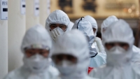 Hàn Quốc phát hiện 69 trường hợp nhiễm mới, Pháp cấm tụ tập đông người