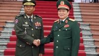 Đại tướng Ngô Xuân Lịch chủ trì Lễ đón Phó Thủ tướng, Bộ trưởng Bộ Quốc phòng Campuchia Tea Banh