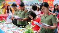 Tưng bừng Hội báo Xuân Kỷ Hợi 2019 tại các tỉnh phía Nam
