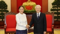 Tổng Bí thư, Chủ tịch nước Nguyễn Phú Trọng tiếp Chủ tịch Quốc hội Lào