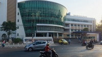 Đồng Nai: Bệnh viện công loay hoay tìm cách giữ chân bác sĩ
