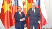 Thủ tướng Nguyễn Xuân Phúc hội kiến Tổng thống Cộng hòa Czech Milos Zeman