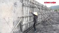 Cẩm Phả (Quảng Ninh): Cần xây dựng bờ kè đúng nơi, đúng chỗ