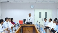 Thủ tướng Nguyễn Xuân Phúc thăm Bệnh viện Đa khoa Đồng Nai