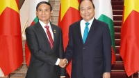 Thủ tướng Nguyễn Xuân Phúc hội kiến Tổng thống Myanmar Win Myint
