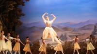 Ấn tượng đêm trình diễn vở ballet kinh điển “Giselle” nhân kỷ niệm Quốc khánh Liên bang Nga