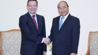 Thủ tướng Nguyễn Xuân Phúc tiếp Đại sứ Pháp và Đức