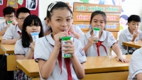 Năm 2020: 1.2 triệu trẻ mầm non và tiểu học ở Hà Nội được uống sữa học đường