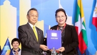Chủ tịch Quốc hội kết thúc chuyến tham dự Đại hội đồng AIPA 40 và thăm chính thức Thái Lan