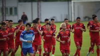 Đội tuyển Việt Nam hào hứng tập luyện chờ đấu Thái Lan