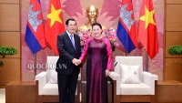 Chủ tịch Quốc hội Nguyễn Thị Kim Ngân hội kiến Thủ tướng Samdech Techo Hun Sen