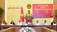 Chủ tịch Quốc hội gặp mặt Đội tuyển bóng đá nữ Việt Nam