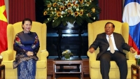 Chủ tịch Quốc hội hội kiến Tổng Bí thư, Chủ tịch nước Lào Bounnhang Vorachith