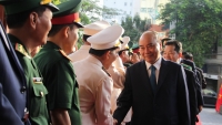 Thủ tướng chúc Tết cán bộ, chiến sỹ lực lượng vũ trang Đà Nẵng sáng mùng 1 Tết