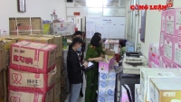 Hà Nội: Thu giữ hơn 4 tấn bánh kẹo nghi nhập lậu