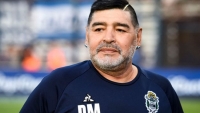Maradona phải phẫu thuật não khẩn cấp