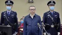 Quan tham Trung Quốc giấu 3 tấn tiền tại nhà riêng, có hơn 100 nhân tình lĩnh án tử hình